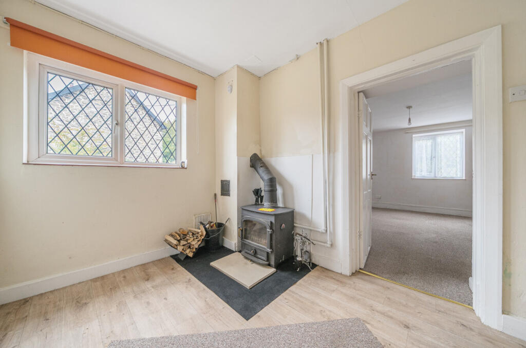 1360306-7-68dabd9...