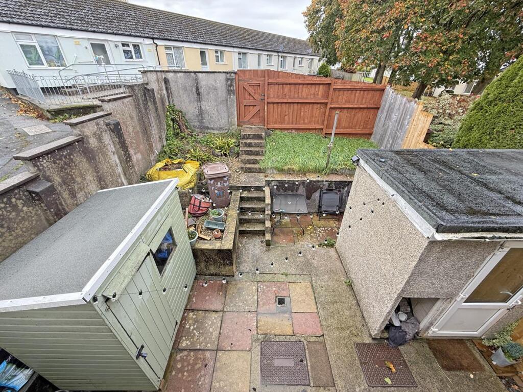 Grimspound Close 55 - Garden 1.jpg