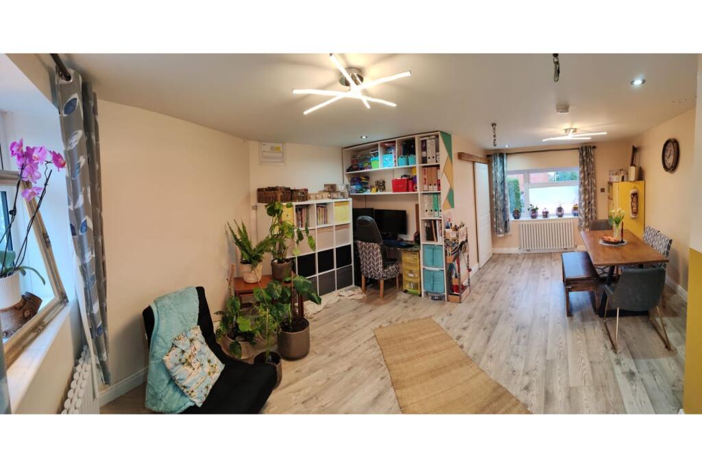 Living / Dining Room