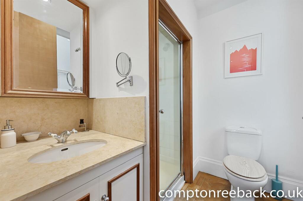 En - Suite