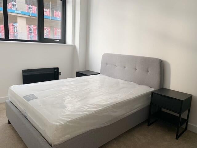 bedroom righthandside