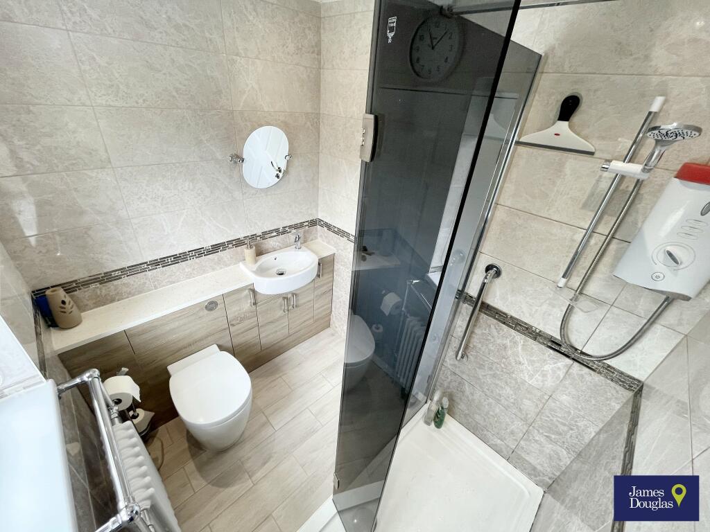 Shower2