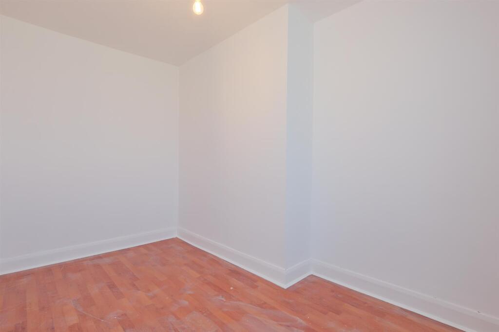 024-18 Fraser Street, Cleland ML1 5PW.jpg