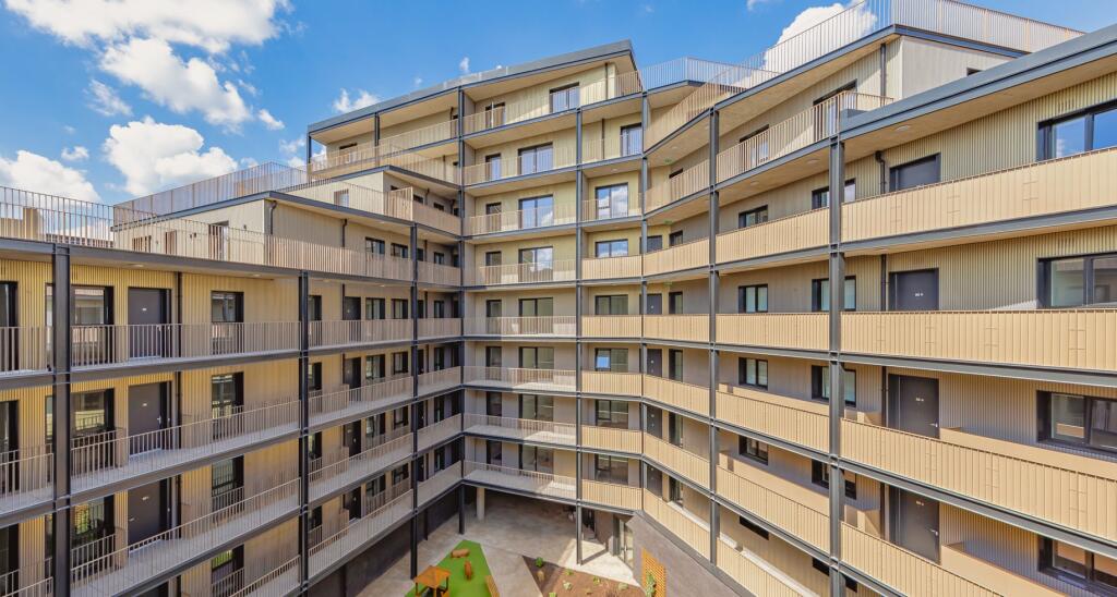 Dockley Apartment  (1).jpg