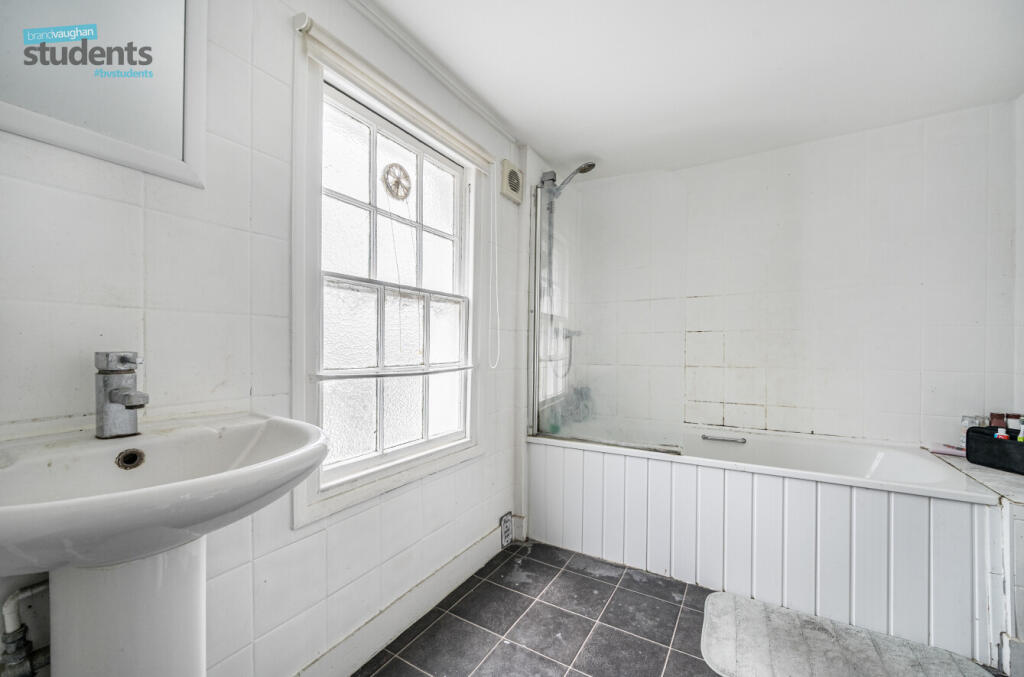 db3dcd3c-7831-4af...