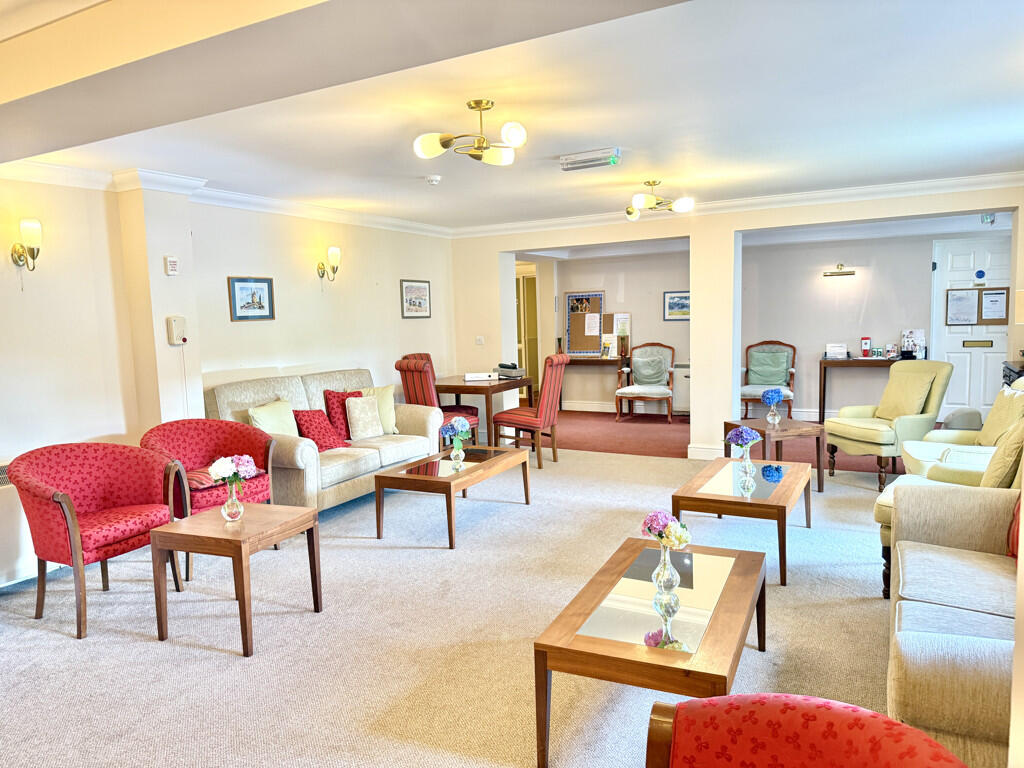 Communal Lounge + Kitchen