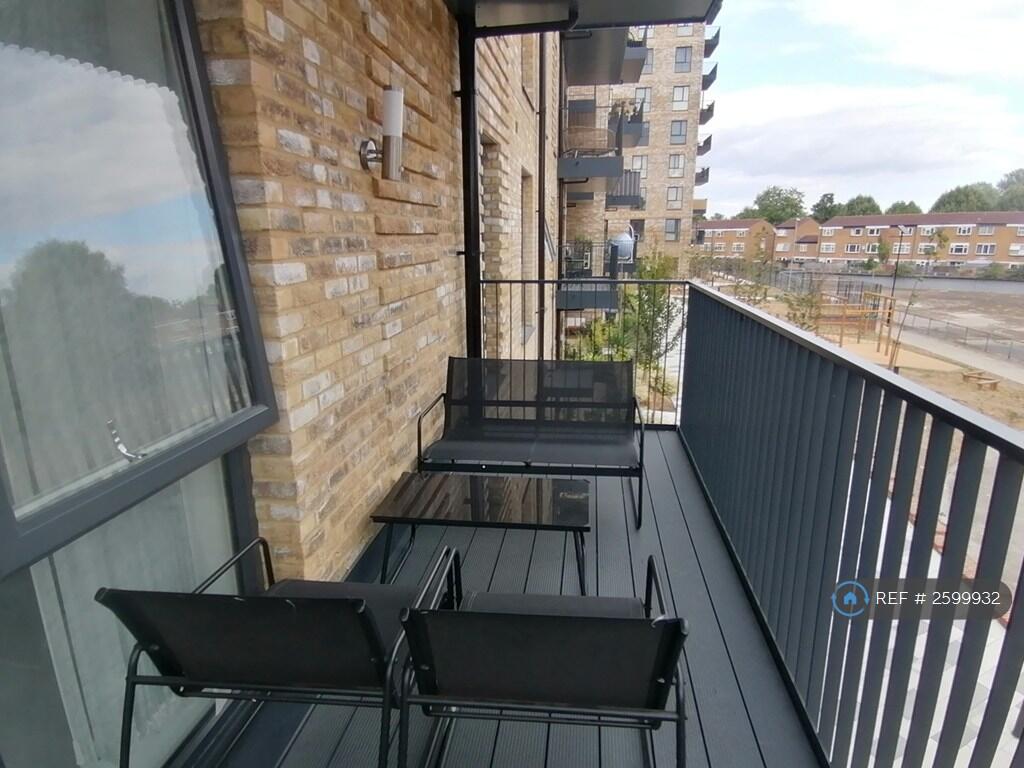 Master Bedroom Balcony