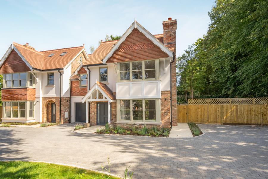Beech Hill Road, Sunningdale, SL5 0BN