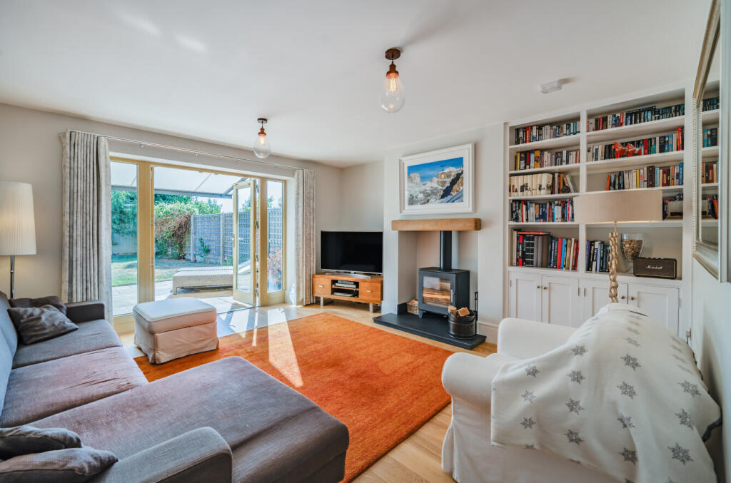 1321753-15-686d64...