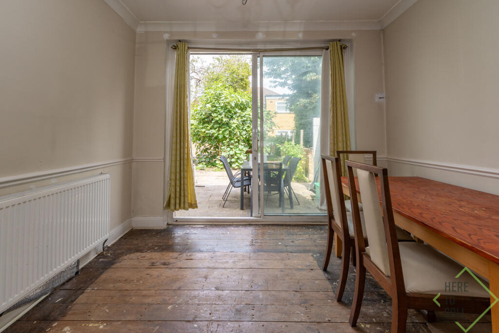 1 Northumberland Gardens, EDMONTON, N9 9LN-19