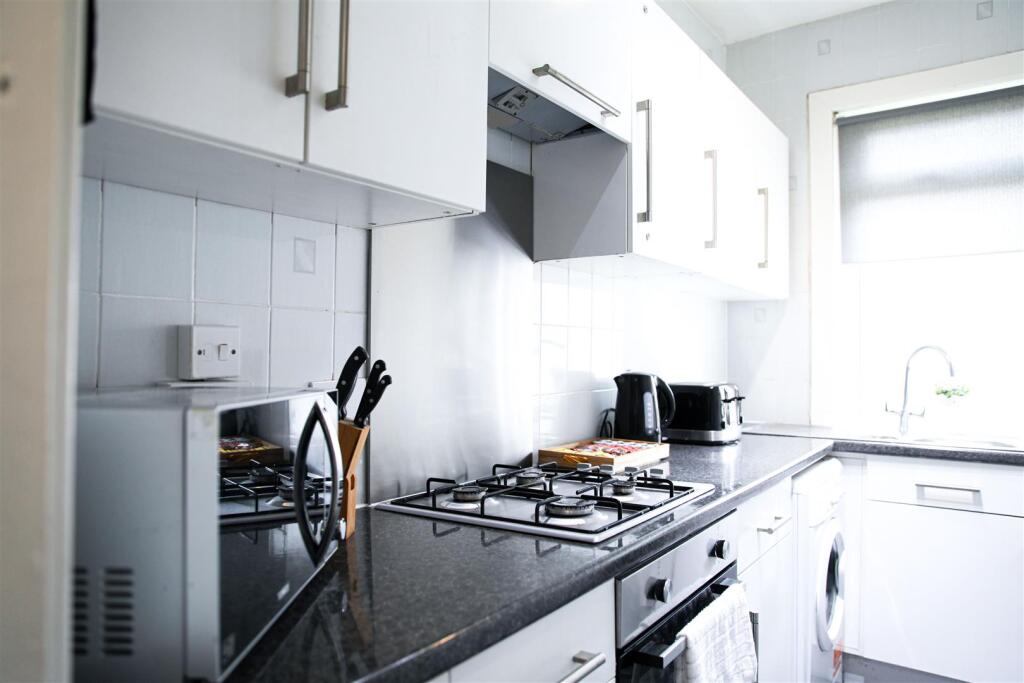 Copy of ASHGILL kitchen2 .jpeg