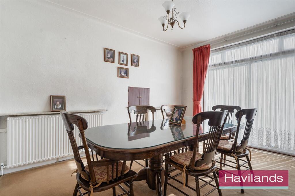 Hillfield Park-14.jpg