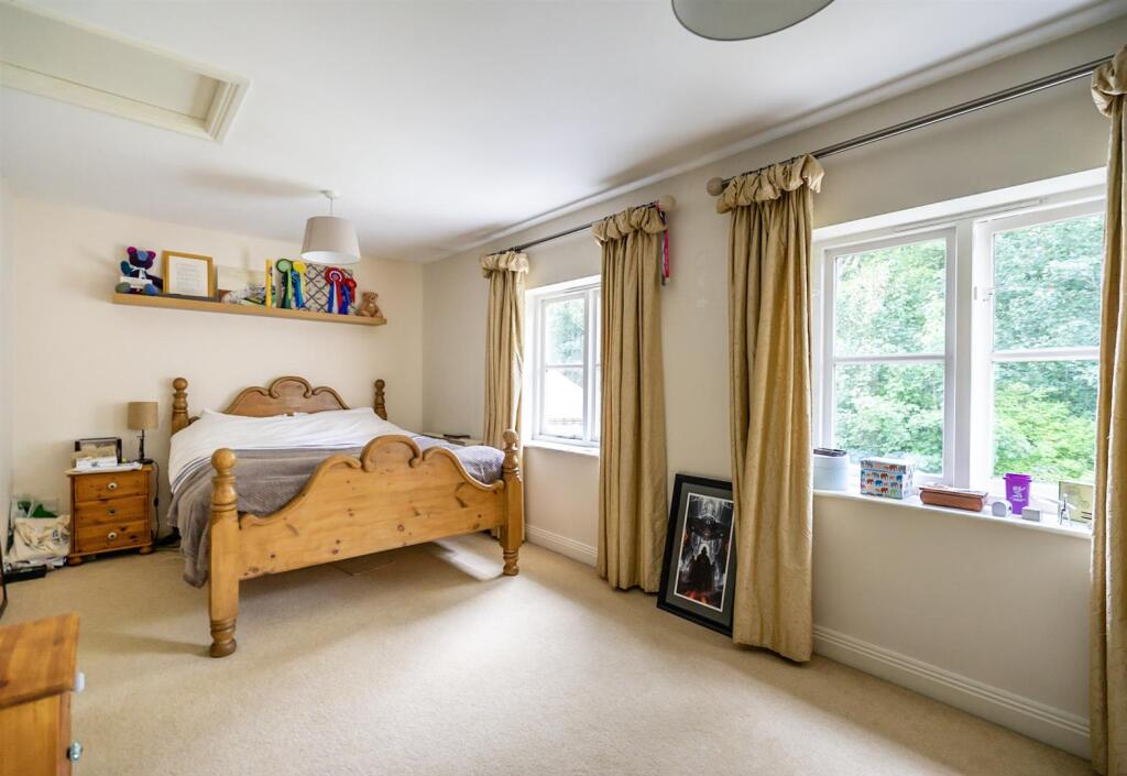 Carr Meadows (17) bedroom.jpg