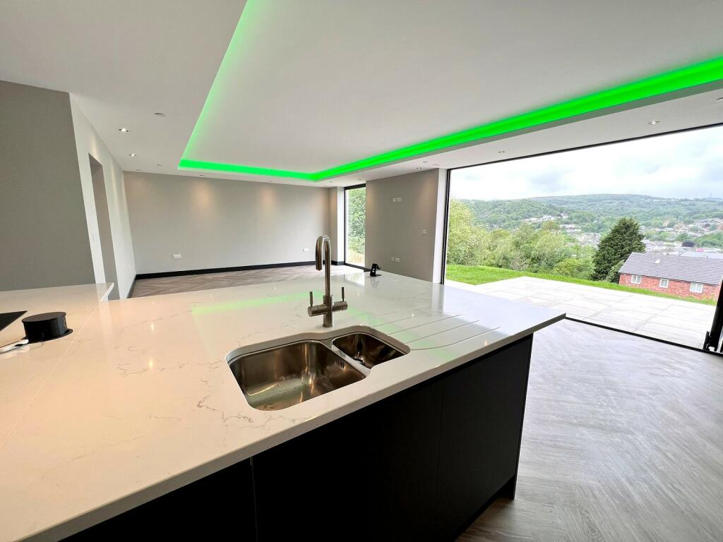 Impressive Kitchen/Diner