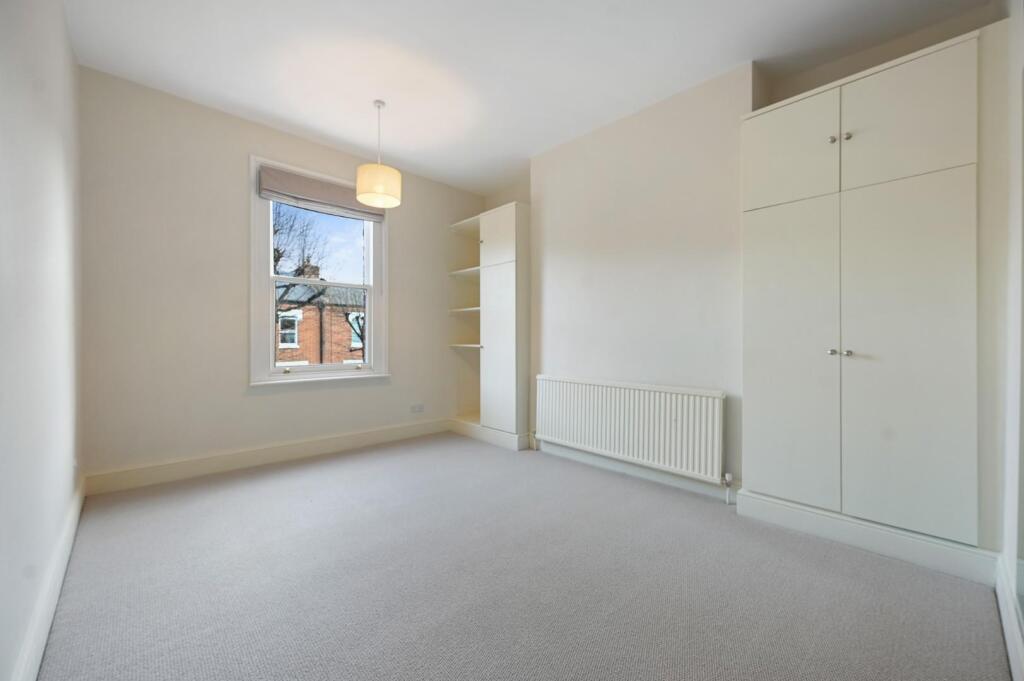 FBL - Aynhoe Road - Bedroom1 (1).jpg
