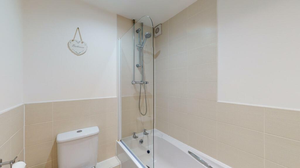 4-Stonebridge-Lea-19-Farnley-Crescent-10242024_172