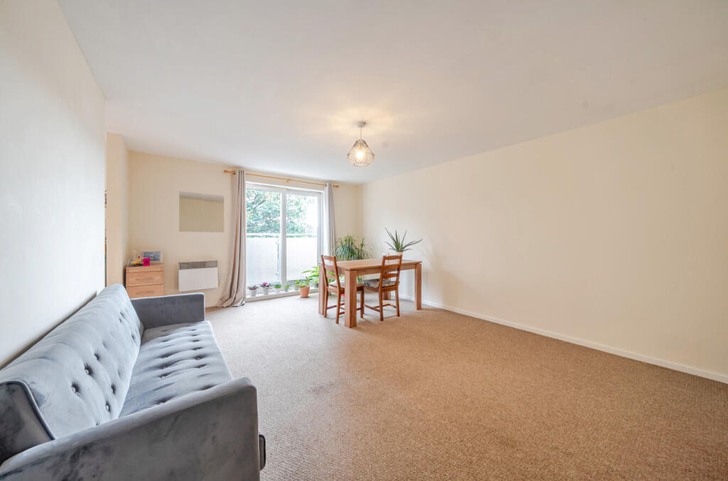 1361837-2-68e3aa8...