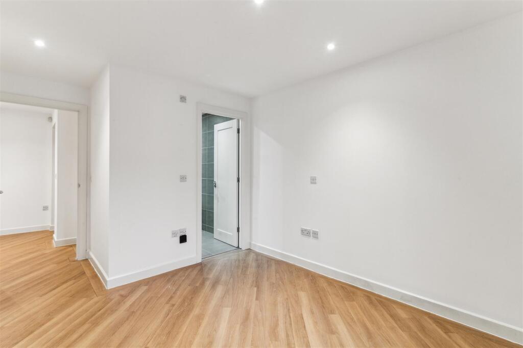 FOR SALE -Acton Lane, W4