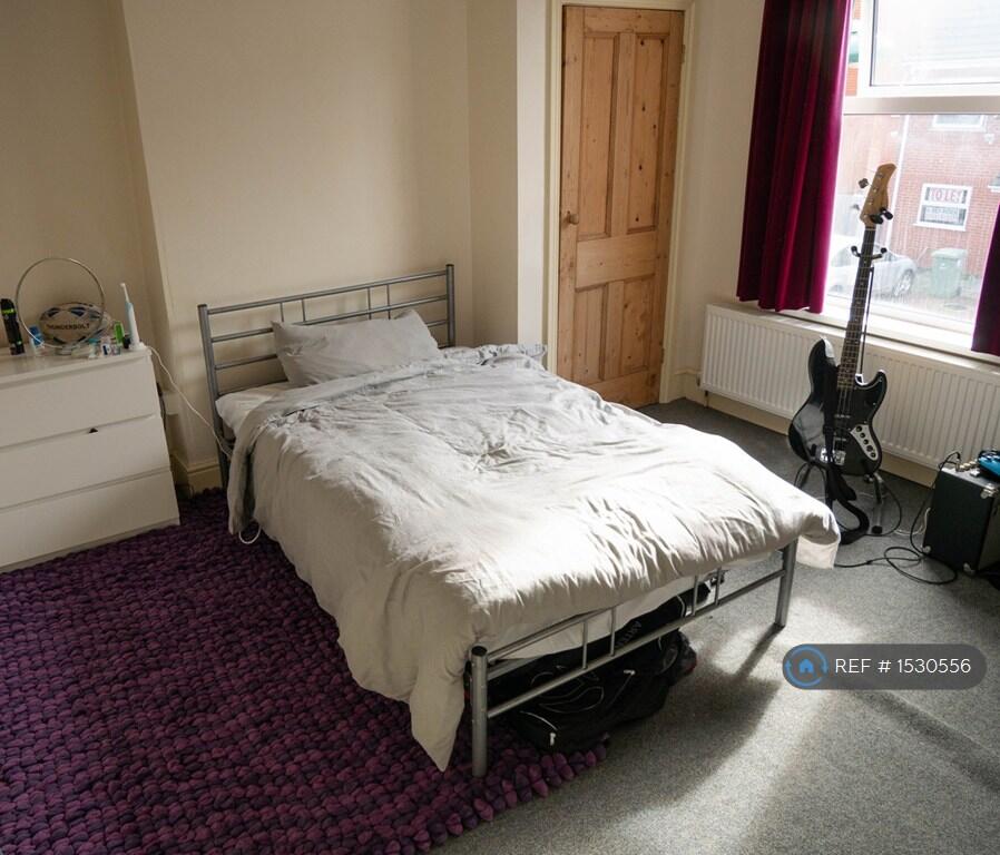 First Floor Front Bedroom