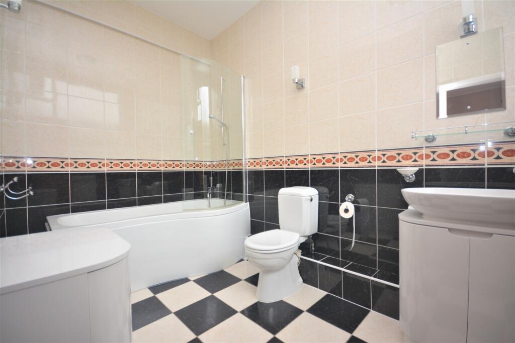 En-suite - Bedroom 2