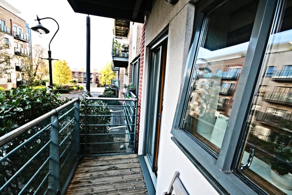 101 QMH - Balcony-French door 2