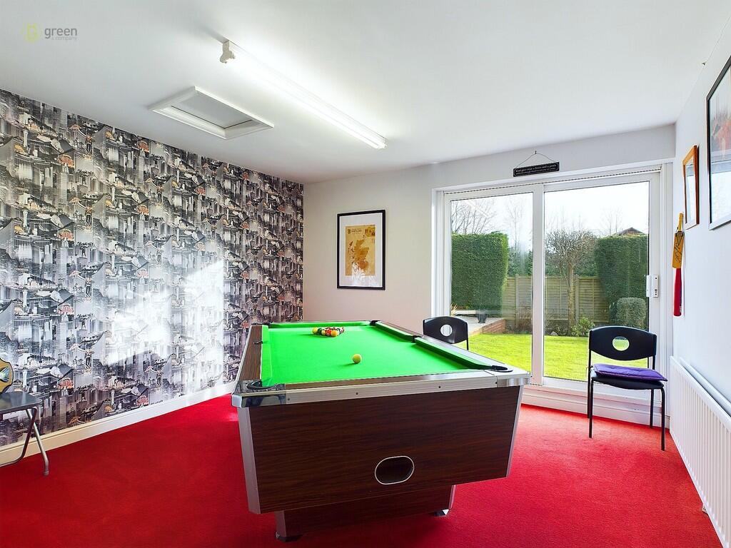 CAM04914G0-PR0046...