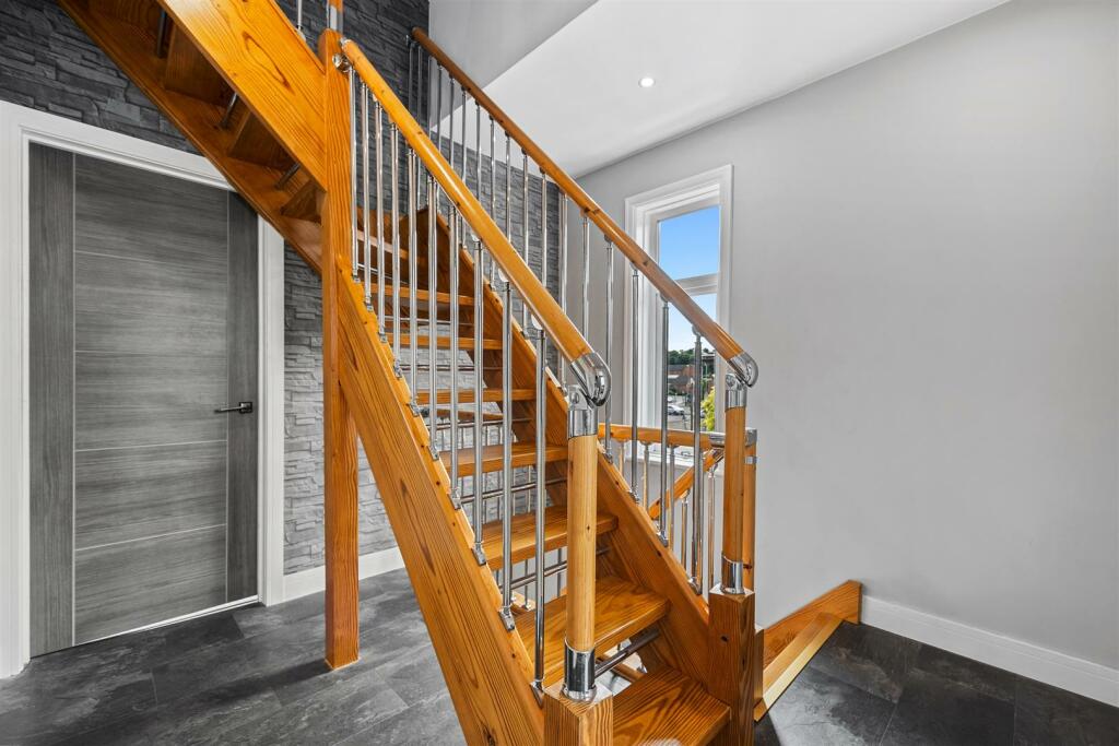79WellingboroughRoadWeb_20.jpg