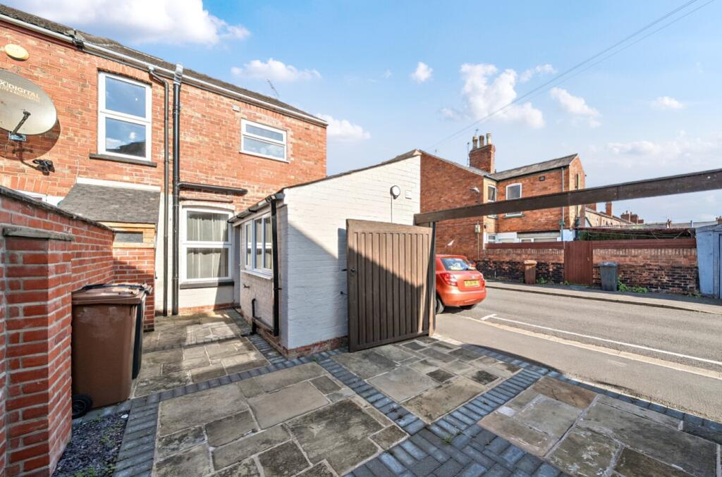 1360885-5-68dbdf7c37428