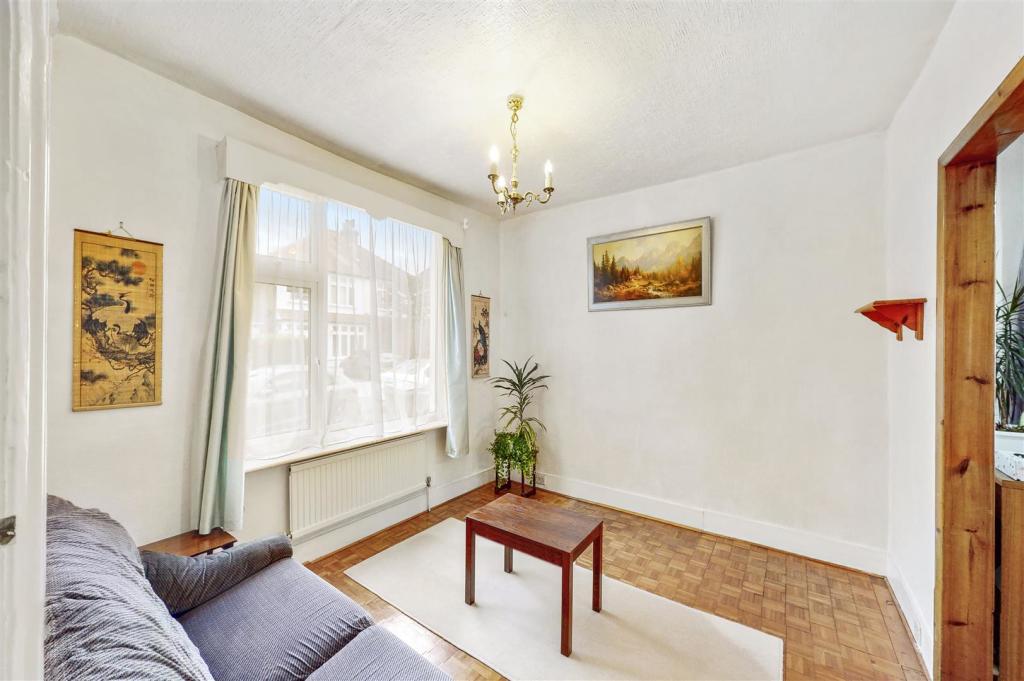 35 Charterhouse Avenue - Pyk3XvHOvz6IfJN1vsU1.jpg