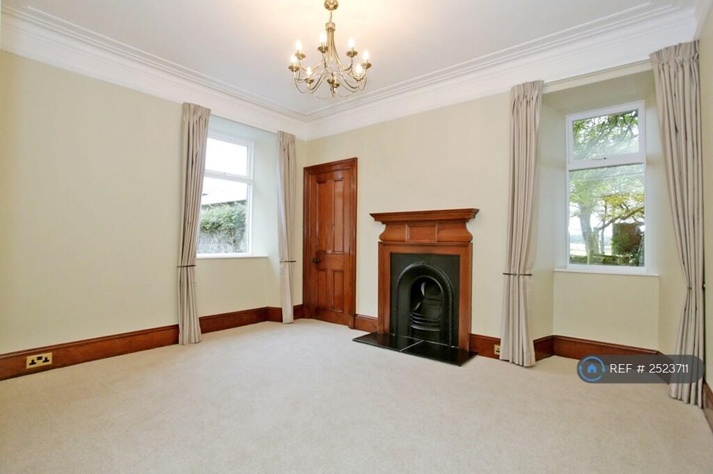 Double Bedroom 5