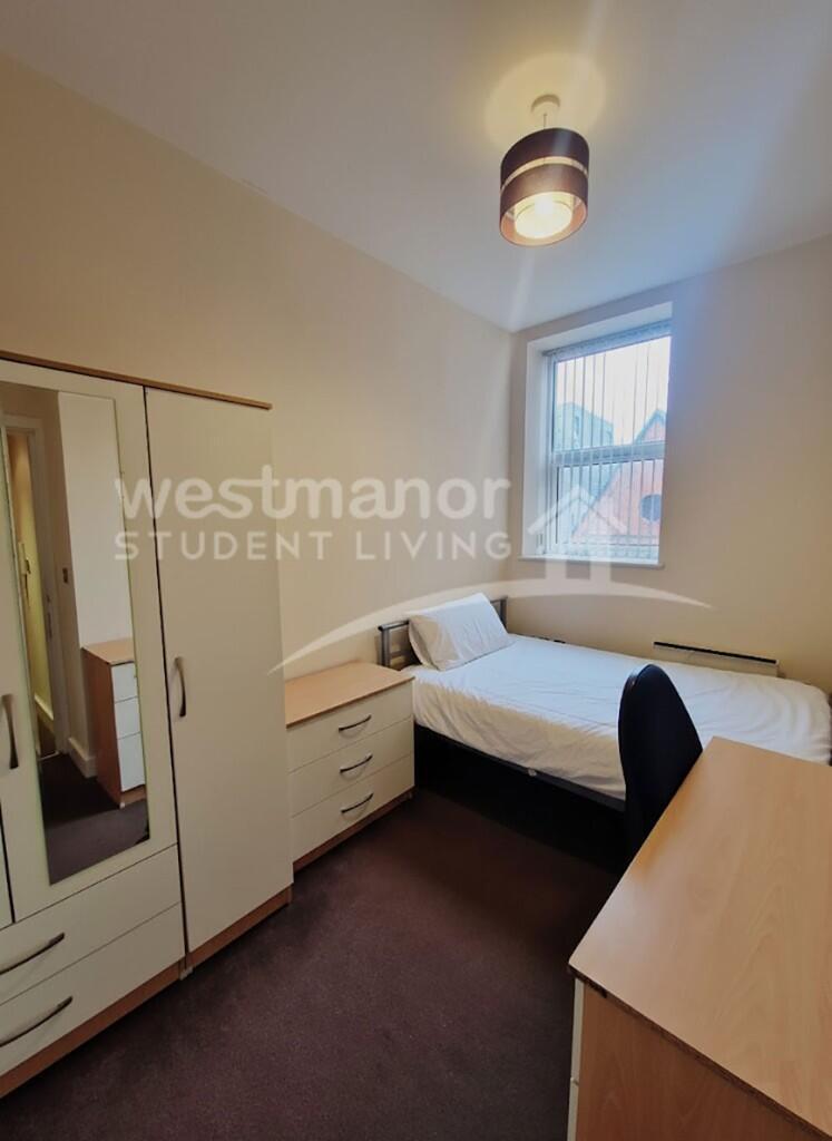 FLAT 16