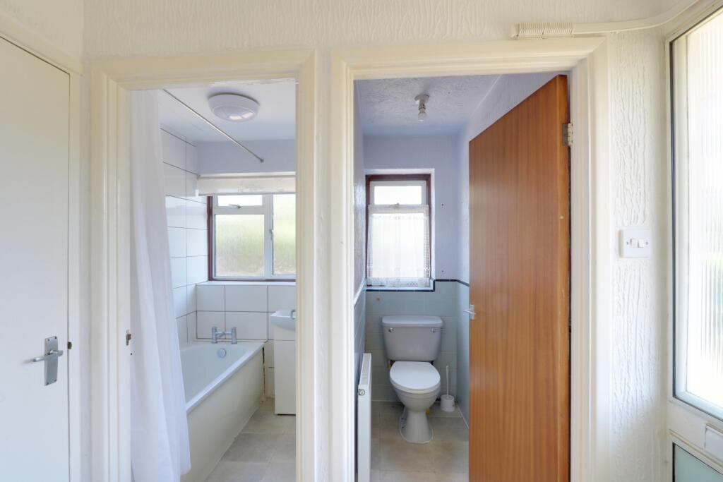 Bathroom - WC 1