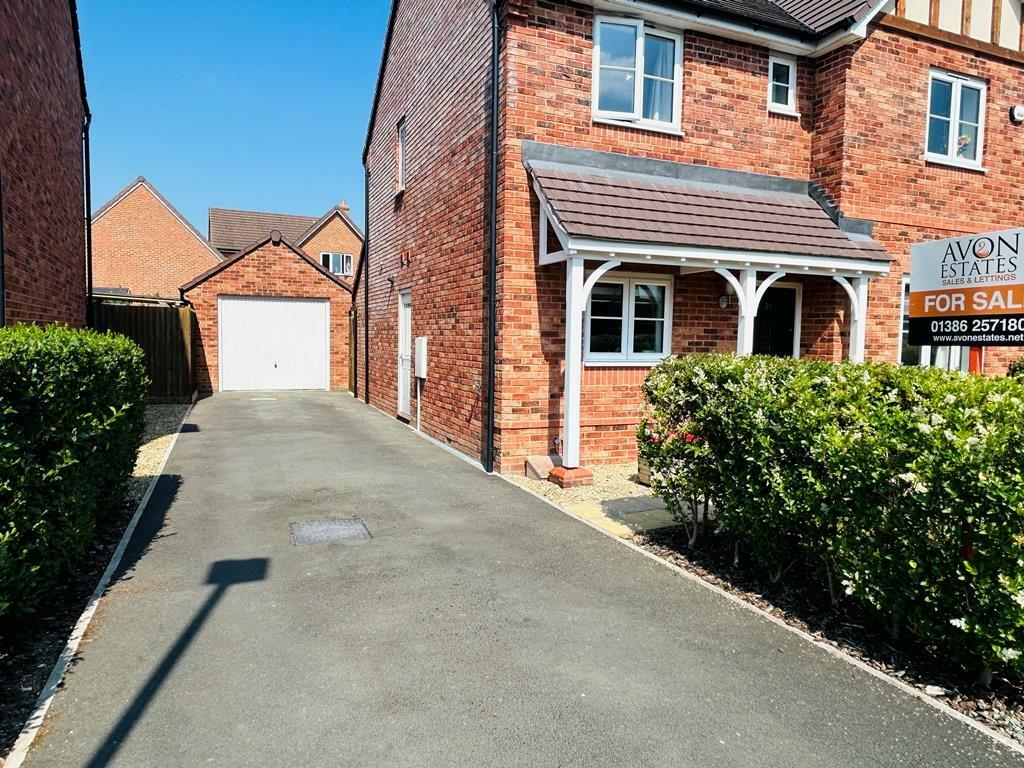Driveway.JPEG