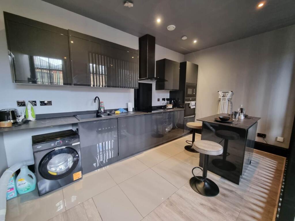 Kitchen (3)