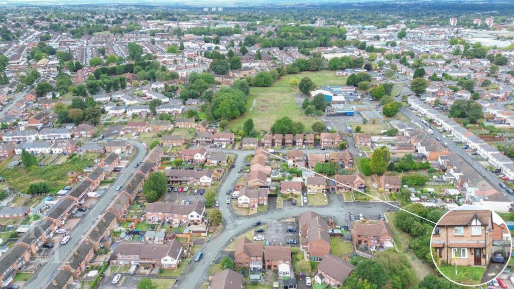 14 Carshalton Grove (14).jpg