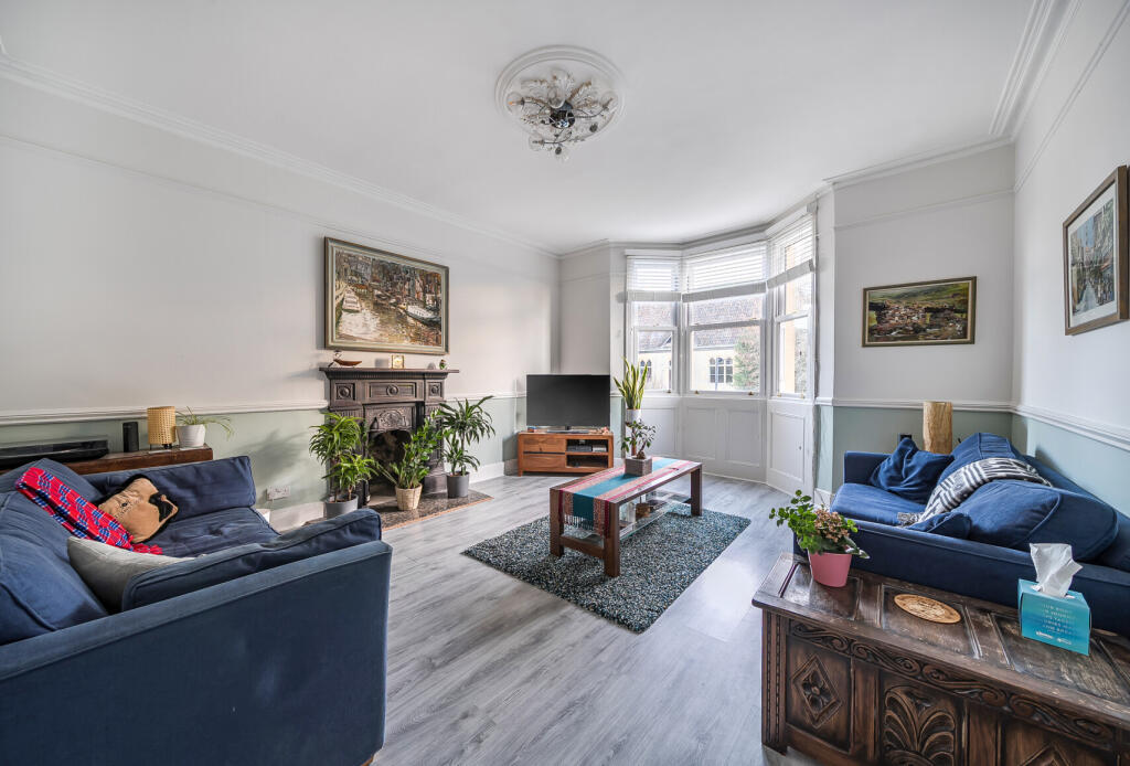 1392715-9-694570d...