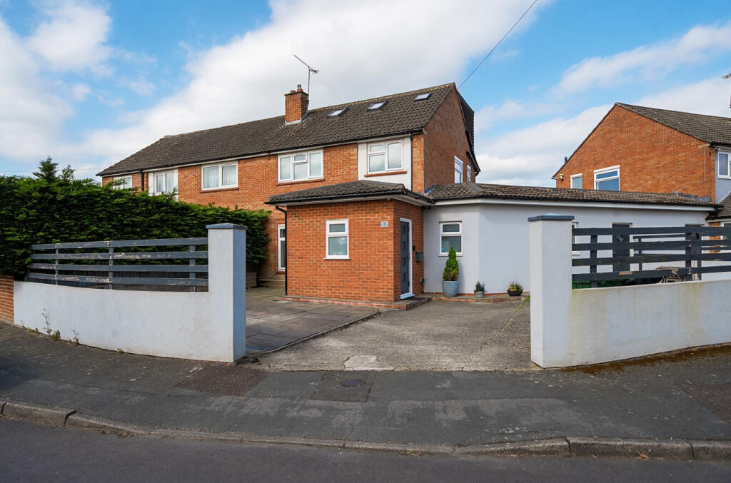 40-681c95d239e46-...