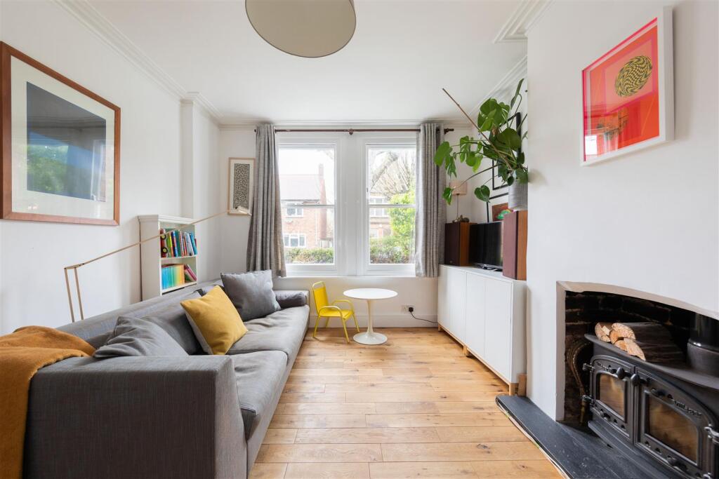 Chewton Road, E17