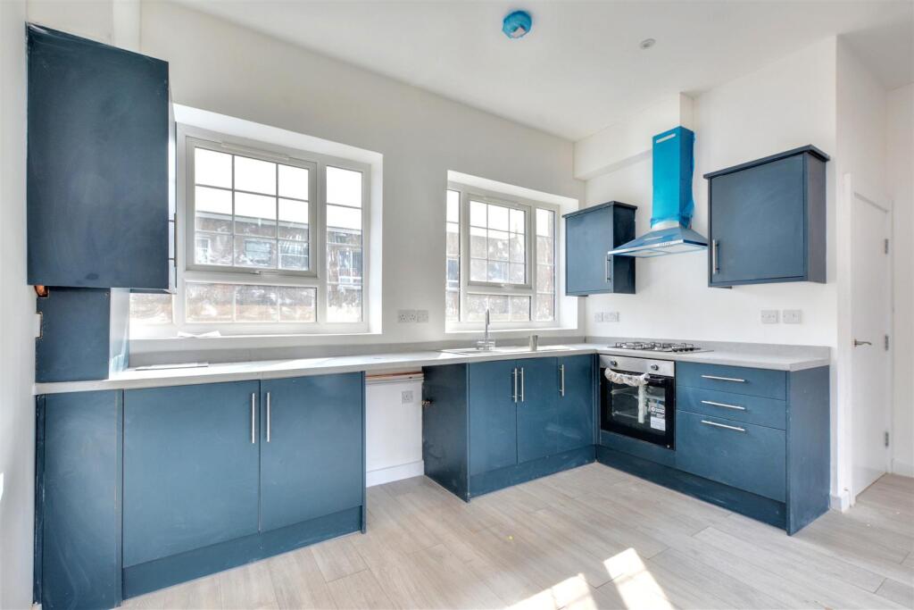 Lounge: Kitchen_2.jpeg