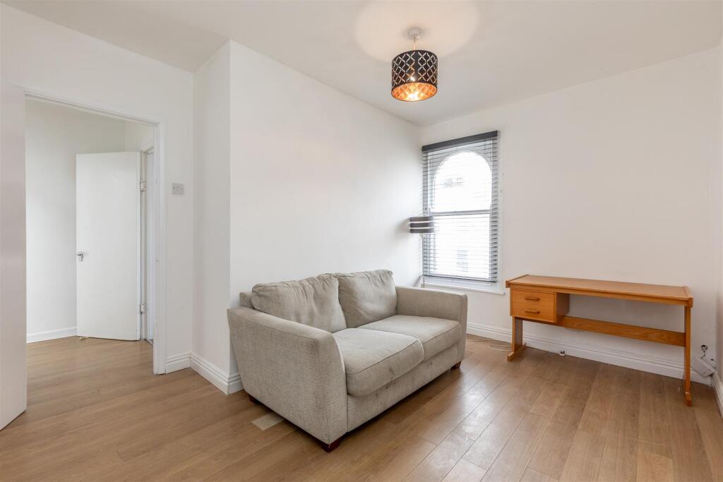 City Road, Bristol Living Room.jpg