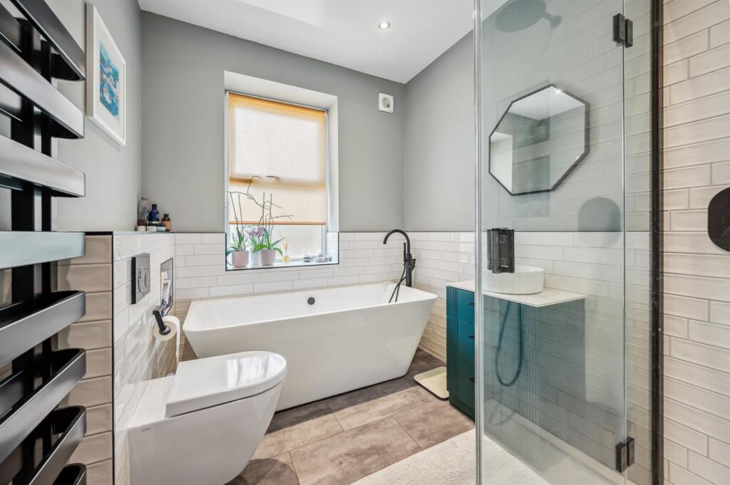 Saxton Mee 2 Fern Royd -0011.jpg