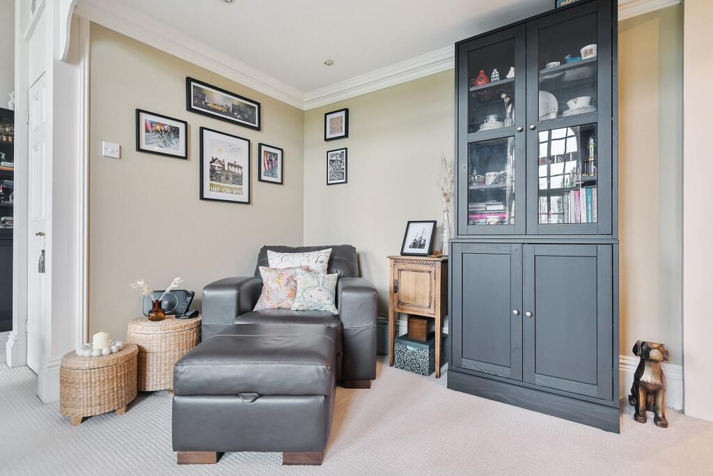 Alcove Area