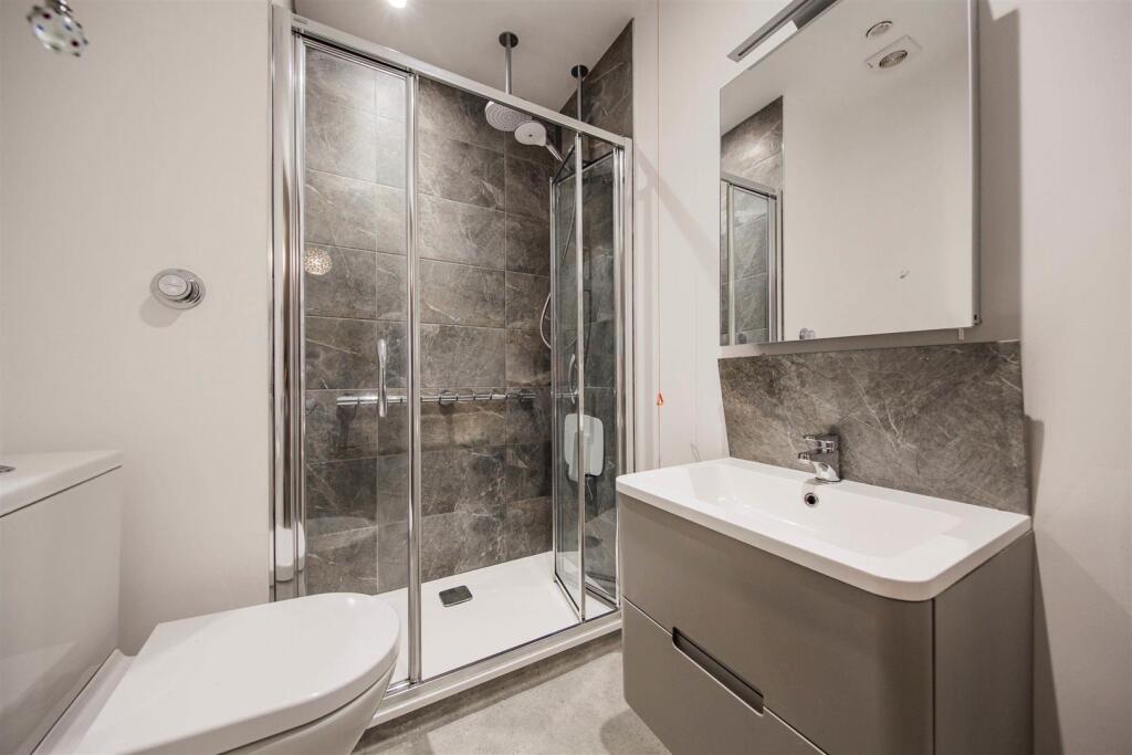 19-willicombe-park-property (3).jpg