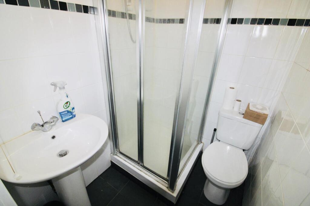 Bathroom 2