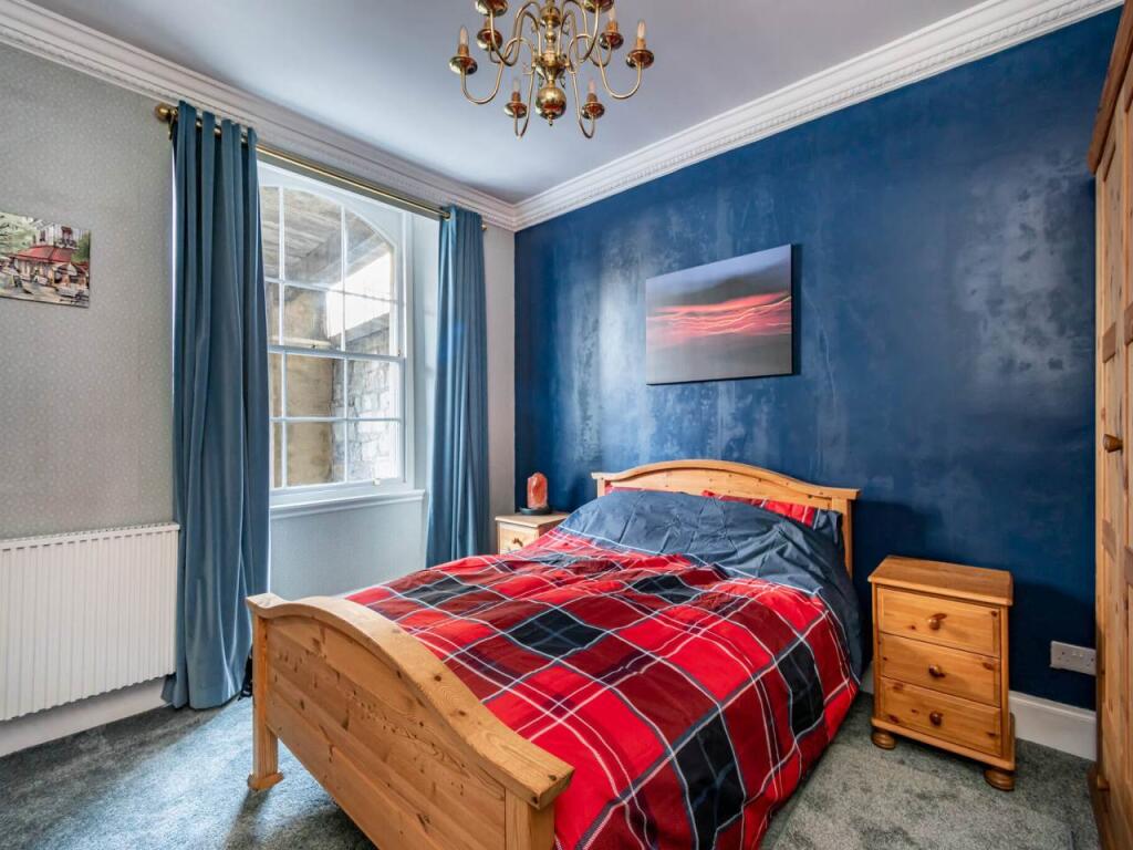 61025_38B-RoyalTerr-