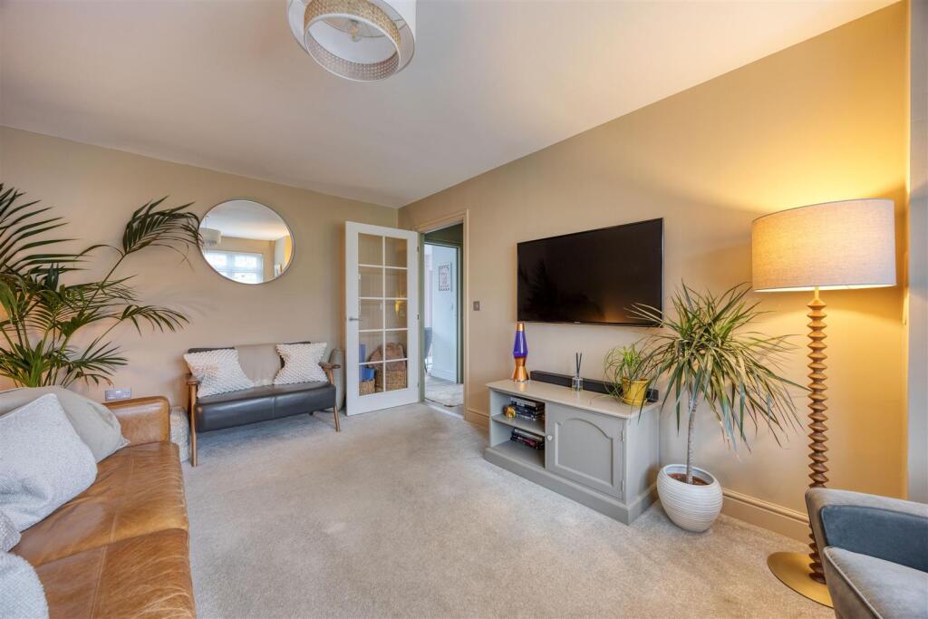 33_FAULDS_DRIVE_KIRKINTILLOCH_009.JPEG
