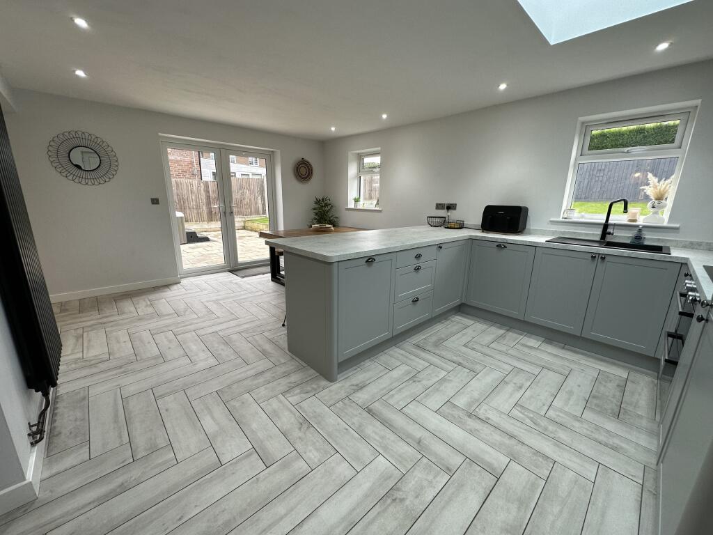 Photo 14-11-2024, 13 10 06