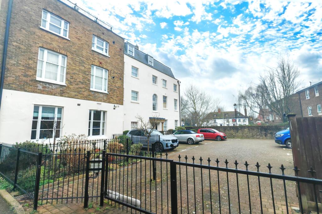 69bcc208-1a80-471e-bb11-a415b2866074