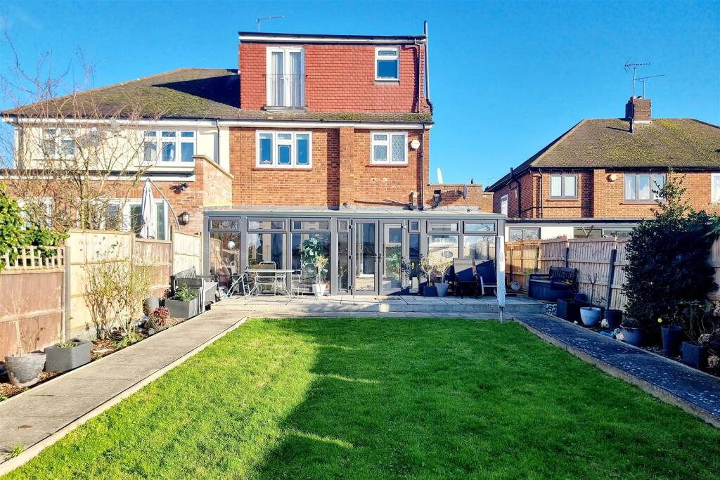 REAR ELEVATION OF PROPERTY: