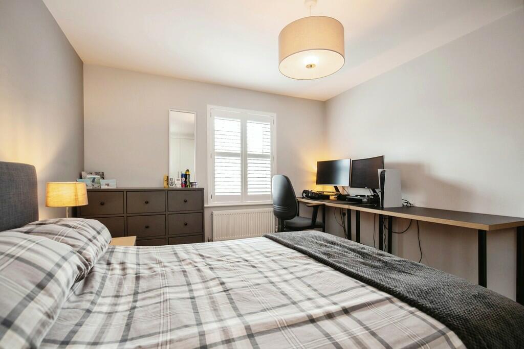 af093f46-28 20Ben...